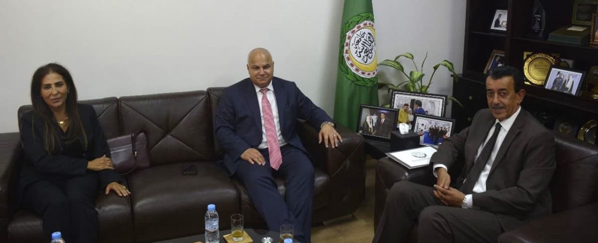 المدير العام للإيدسمو يستقبل معالي وزير العمل الأردني